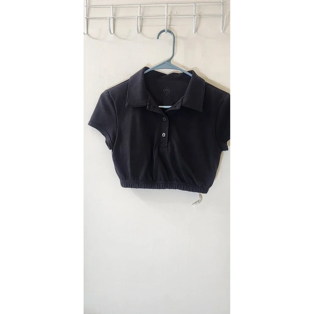 Alo Yoga Women Black Cropped Polo Shirt Elastic Hem Short Sleeve XS